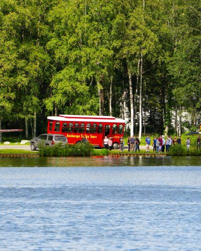 TROLLEY @ LAKE HOOD DSC03179